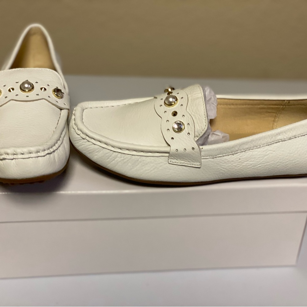 Isaac Mizrahi White Loafers with Metallic Embellishment